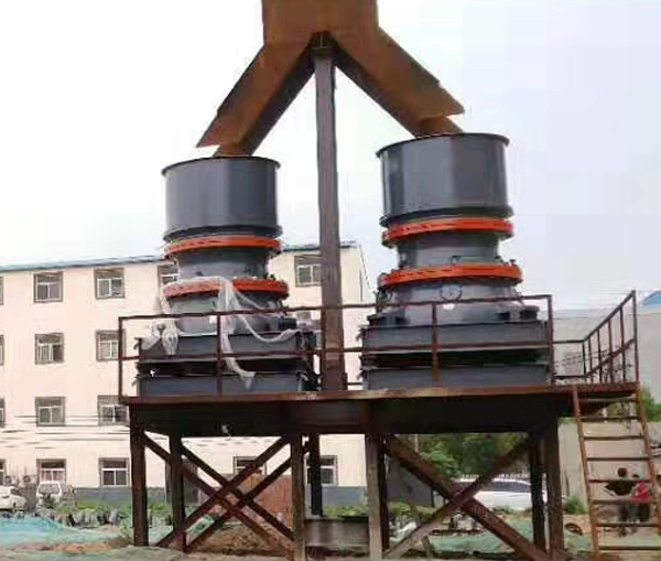 单缸圆锥破碎机安装现场 单缸圆锥破碎机安装现场
